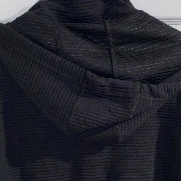 Athletic women’s jacket with hoodie - Picture 11 of 11